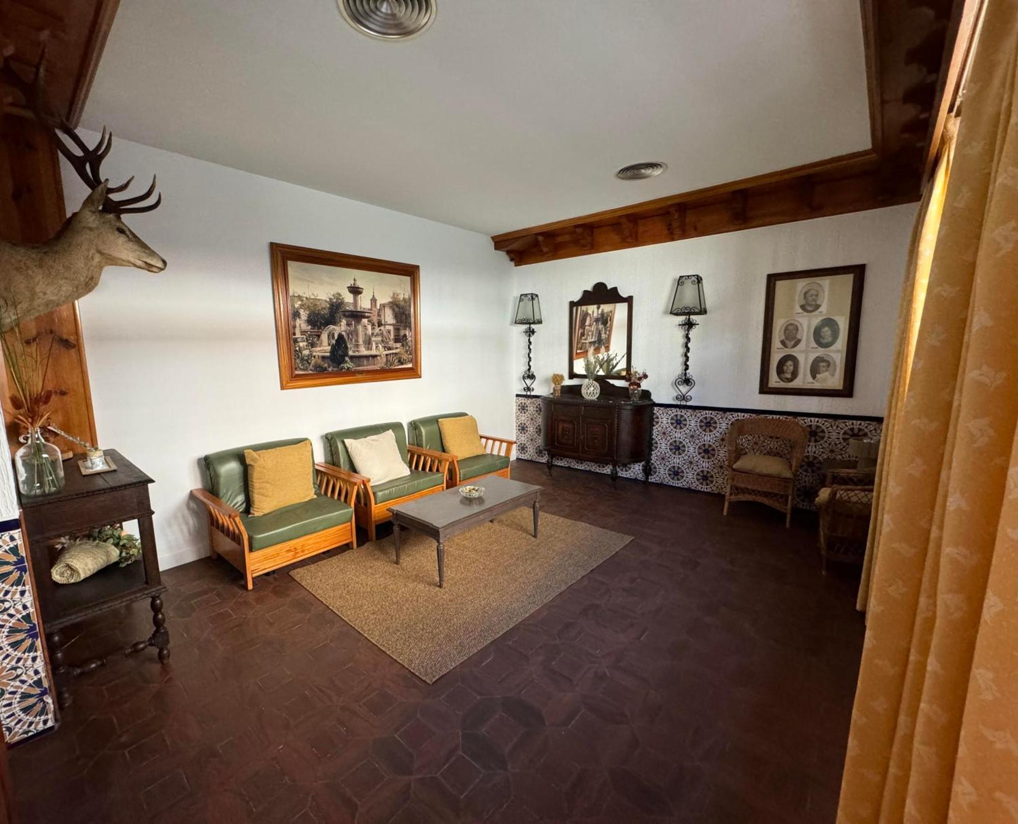 Hostal Joaquin Las Ventas con Pena Aguilera Eksteriør bilde