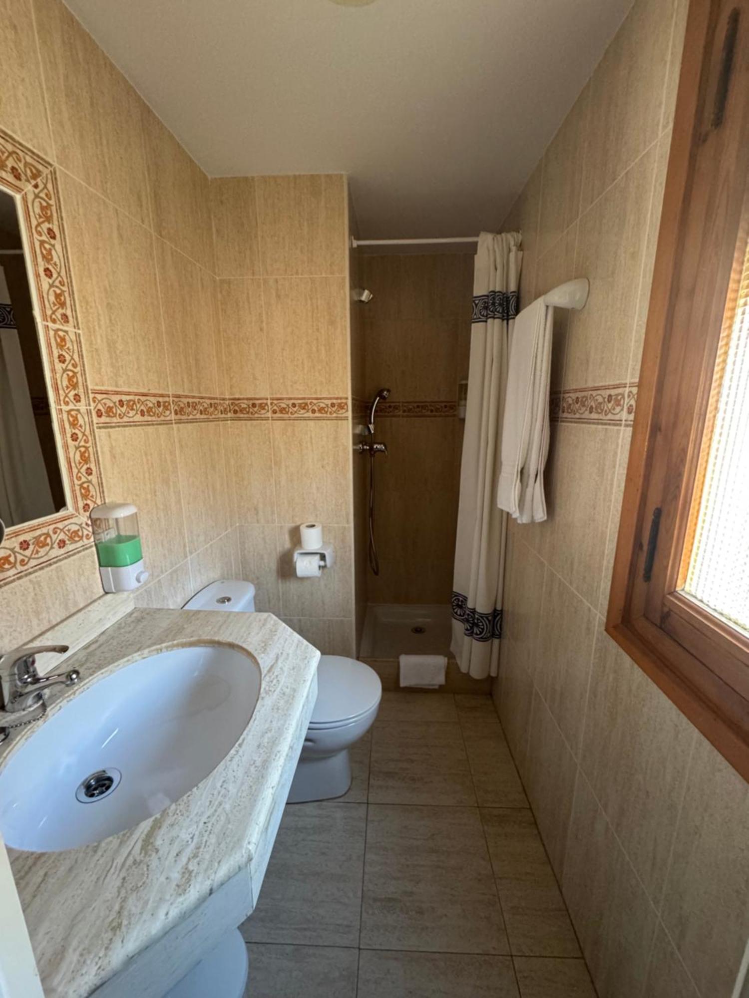 Hostal Joaquin Las Ventas con Pena Aguilera Eksteriør bilde